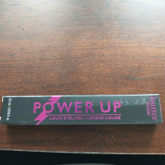 butter LONDON Power Up Liquid Eyeliner - NWT - Picture 3 of 3
